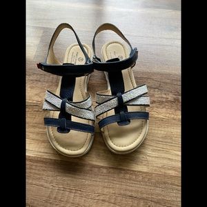 Marc Joseph New York Kids girls sandals